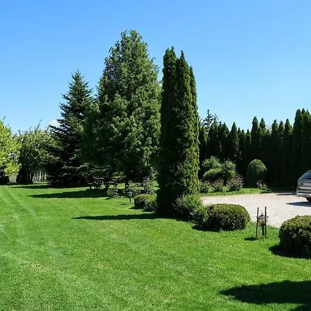 Апартаменты Gemuetliche Fuer 3 Personen By Interhome